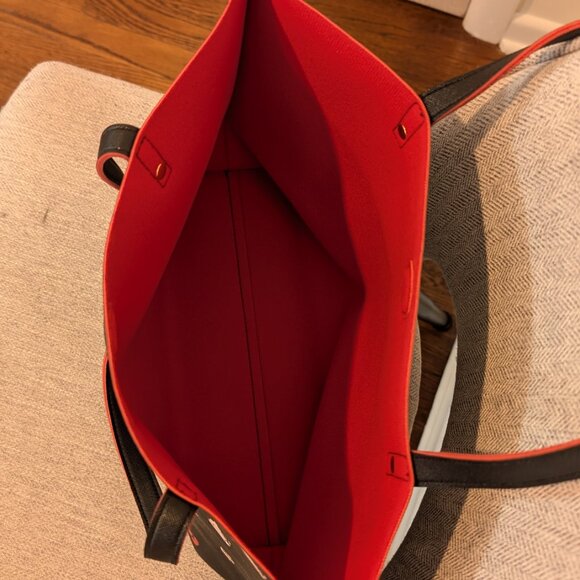 Hello Kitty x Space Invaders Tote Bag (Collaboration) - Excellent Condition - Picture 11 of 11